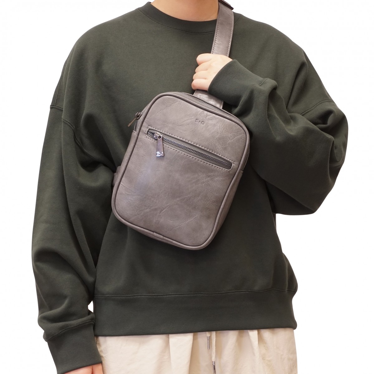 Liam Sling Bag - Thyme
