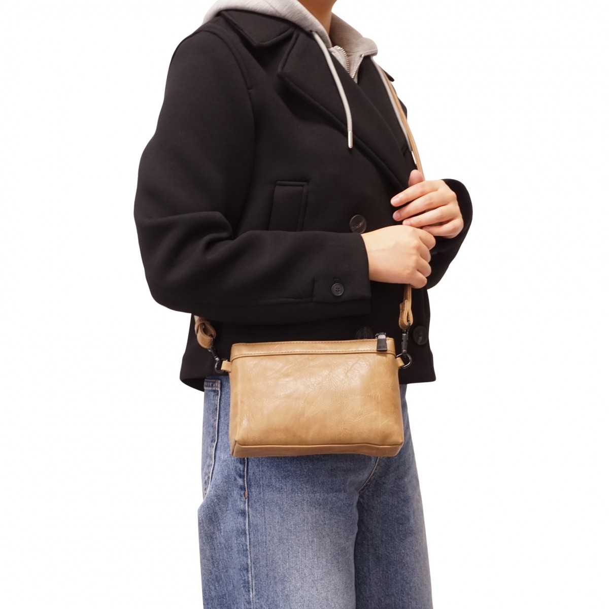 Dory Clutch - Dark Sand 