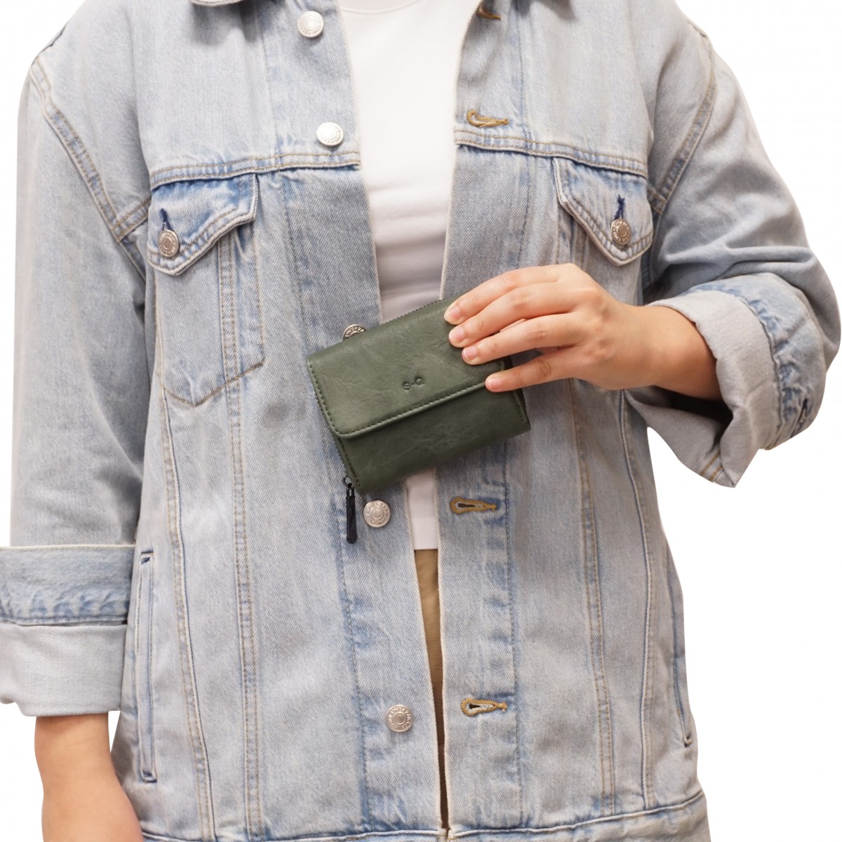 Amber2 Bi-Fold Wallet - Eggplant 