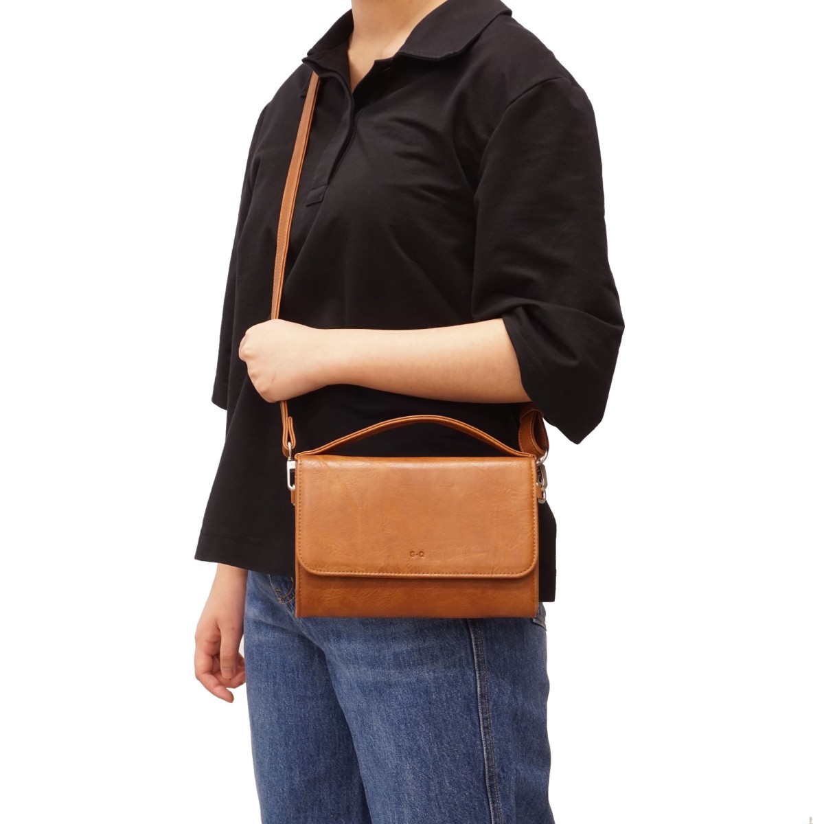 Janelle Crossbody Wallet - Black Janelle Crossbody Wallet - Black