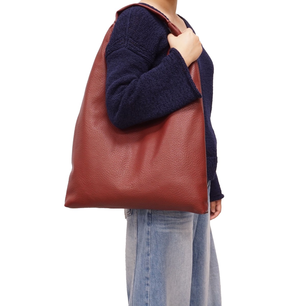 Cecilia 2-in-1 Reversible Hobo - Cognac / Fossil Cecilia 2-in-1 Reversible Hobo - Cognac / Fossil
